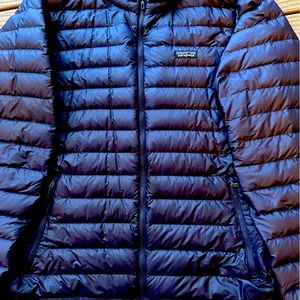 Men’s Navy Blue Patogonia Coat